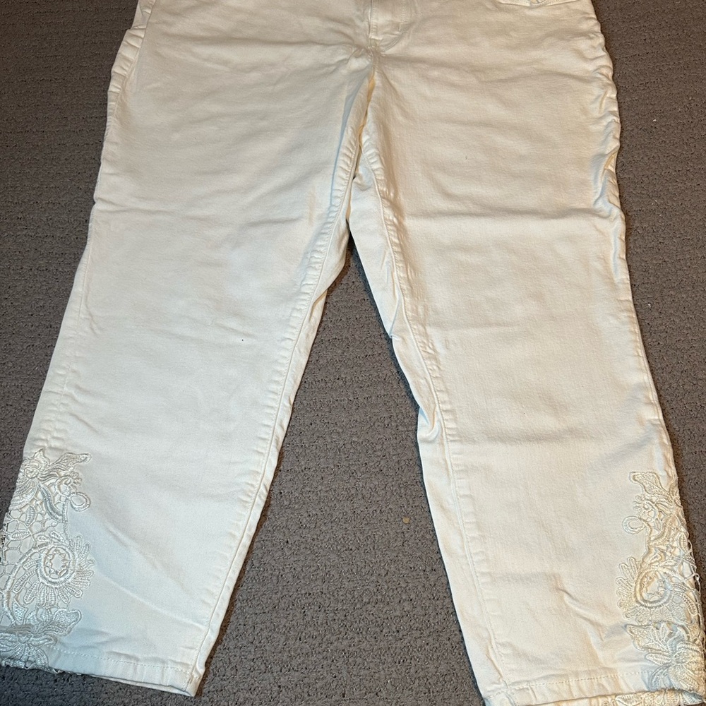 Maurices Cream Cropped Capris with Embroidered Hem